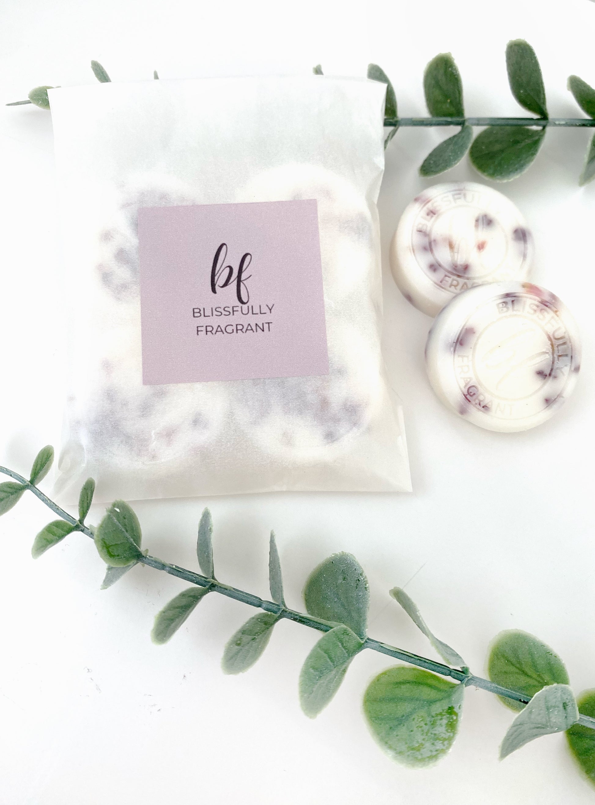 Avobath hand-poured wax melt made with natural wax